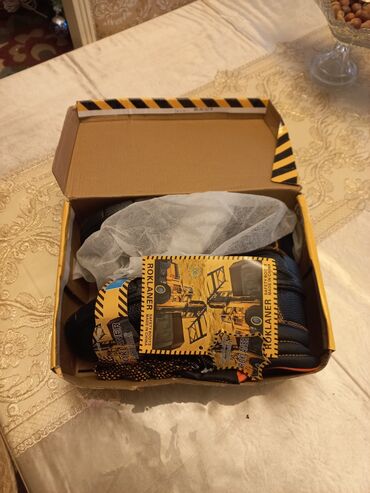 Botinkalar: Ayaqabi razmer 42.8 Tezedir unvan Gence seheri -da lalafo.az — 10 Botinkalar: Ayaqabi razmer 42.8 Tezedir unvan Gence seheri — 10