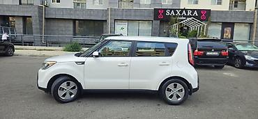 kia bongo: Kia Soul: 1.6 l | 2014 il Krossover — 7