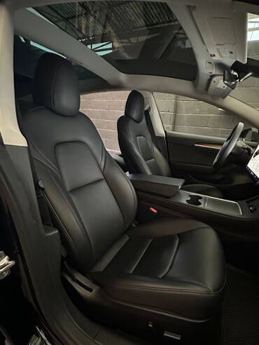 Tesla: Tesla Model 3: 2023 г., Электромобиль, Седан — 4