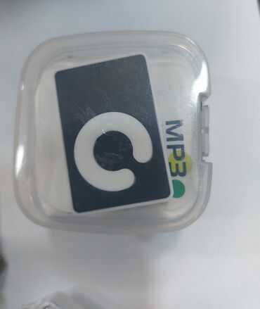 ipod touch: Mp3 player yeni mikro kart gedir mahni oxudmaq ucun