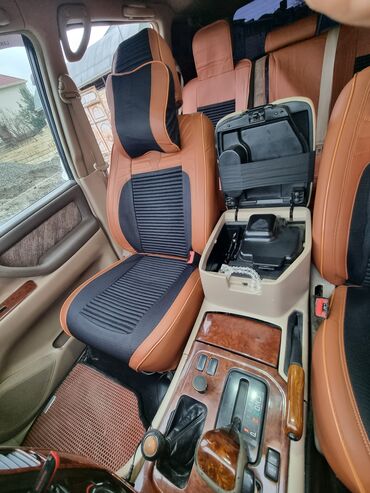 Toyota: Toyota Land Cruiser 2002 – baxımlı, əziyyət görməyib. Ağ rəngdədir — 11