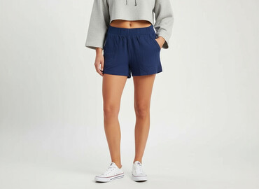 krótkie spodenki do rajstop: Disney, Shorts for women, size M