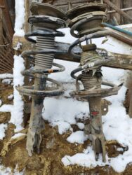 обмен на авто с доплатой: Передний амортизатор от toyota alphard на запчасть