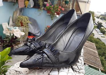 karl cipele: Na prodaju izuzetno elegantne ženske cipele na štiklu brenda Republic — 1
