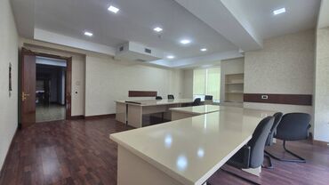 Kommersiya daşınmaz əmlakının satışı: Xətai metrosuna bir neçə addımlıq məsafədə, şəhərin prestijli biznes — 9