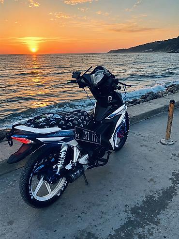 yamaha 48: Motorsiklet – Underbone/Streed Cub tipli, 50–125cc sinfi Rəng — 1