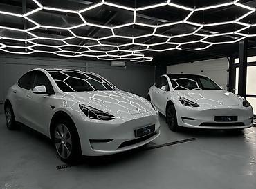 Линейные световые конструкции для потолка (LED-решетки) — дизайнерское
