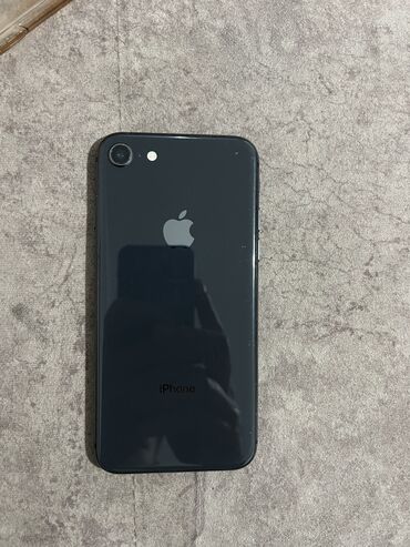 не зарегистрированные телефоны: IPhone 8, Колдонулган, 64 ГБ, Кара, Каптама, 100 %