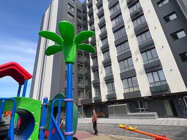 срочно продаётся 1 комнатная квартира в районе шлагбаум по улице кенсуйская 17 пересекает интергельпо ориентировочно парк фучика: 1 бөлмө, 46 кв. м, Элитка, 4 кабат, ПСО (өзү оңдоп түзөтүп бүтүү үчүн)