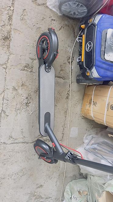 Электротранспорт: Şəhər gəzintiləri üçün elektrik skuter Sürət 30-35 - Rəng: qara-boz — 3