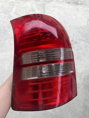 range over: Задний левый стоп-сигнал Toyota 2004 г., Б/у, Оригинал, Япония — 1