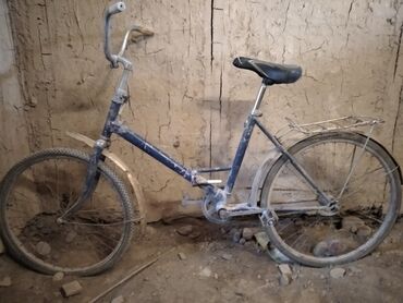 нарын велосипед: У велосипеда прокрут педалей