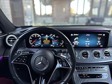 Mercedes-Benz: Mercedes-Benz E-Class: 2020 г., Бензин, Седан — 7