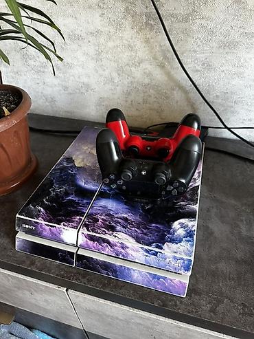 сони плейстейшн 1: Игровая консоль Sony PlayStation 4 (PS4) с декоративным виниловым — 3
