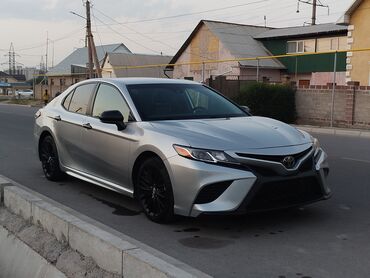 ящик для инструментов в машину: Toyota Camry: 2019 г., 2.5 л, Автомат, Бензин, Седан