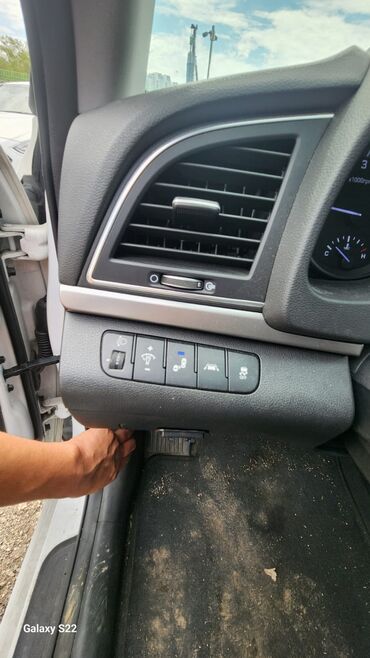 Hyundai: Hyundai Avante: 2017 г., 1.6 л, Автомат, Дизель, Седан — 6