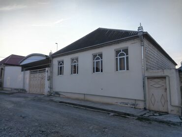 Bağ evlərinin satışı: Şəmkir, 99999 kv. m, 4 otaqlı, Hovuzsuz, Qaz, İşıq, Su