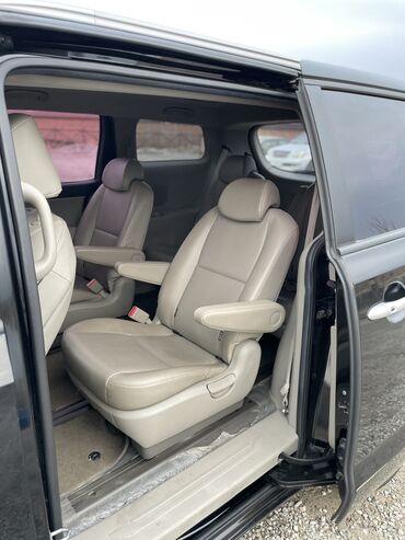 Kia: Kia Carnival: 2019 г., 2.2 л, Автомат, Бензин, Минивэн — 9