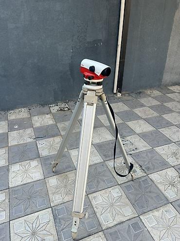 пластик двери: Leica NA730 avtomatik nivo (optik nivelir) – peşəkar geodeziya və — 1