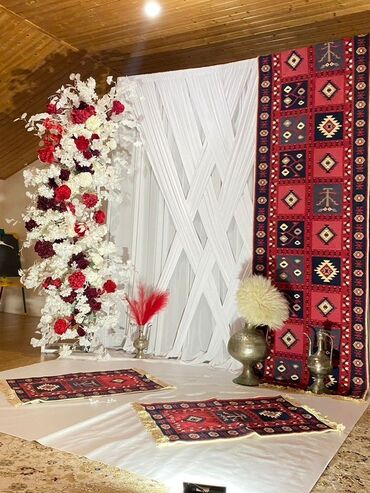 электронные пригласительные на свадьбу на кыргызском языке: Иш-чараларды уюштуруу | Иш-чараларды жасалгалоо