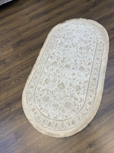 kombi demir döküm: 🌟 Evinizin ruhuna uyğun xalçalar! 🌟 🖤 Minimalist zövqünüz varsa – sadə