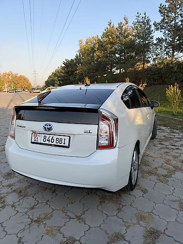 18 245 45: Toyota Prius: 2015 г., 1.8 л, Автомат, Гибрид, Хэтчбэк — 5