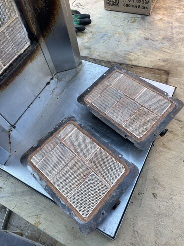 гриль газовый: Инфракрасные газовые горелки (керамические панели) - Тип