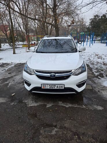 BYD: BYD : 2018 г., 1.5 л, Автомат, Электромобиль, Кроссовер