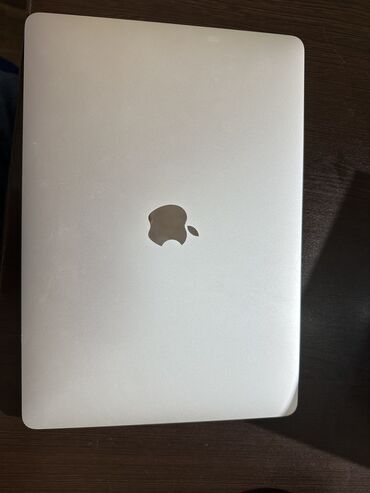 macbook air m1 qiyməti: İşlənmiş Apple MacBook, 13.3 ", Apple M1, 256 GB, Ünvandan götürmə