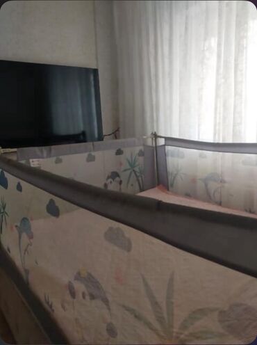 детское кресло: Балдардын керебеттери үчүн бөгөттөгүчтөр, Колдонулган, түсү - Боз