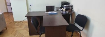 Digər ofis mebeli: Ofis və ev mebelləri satılır. heç bir probkemi yoxdur. ünvan 28 may — 4