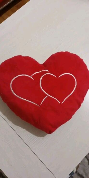 Torbe: Plišana torbica u obliku srca - Model: srce, mekani veštački krzneni — 189