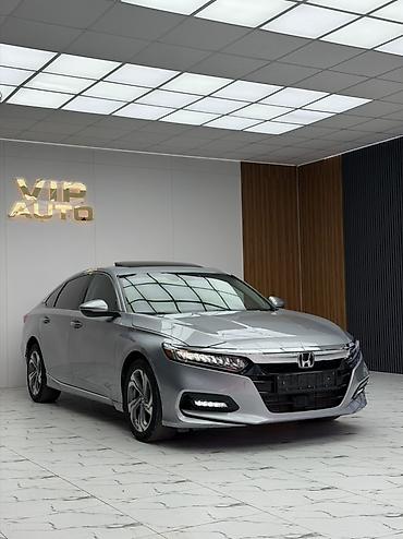 стабил: Honda Accord: 2018 г., 1.5 л, Автомат, Бензин, Седан — 1