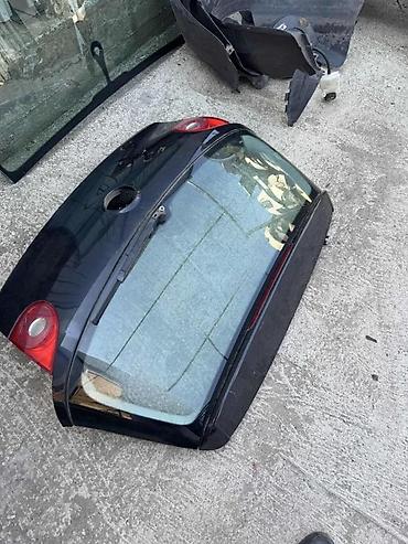 dacia tuning: GEPEK VRATA SA STAKLOM VW GOLF 5 | Gepek vrats sa staklom vw golf 5 — 1