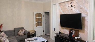 Uzunmüddətli kirayə mənzillər: Binəqədi rayonu,7 mkr,Ankara şadlıq sarayının yanında,5 mərtəbəli — 5