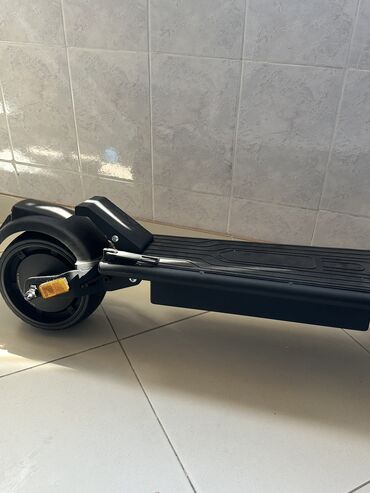 Elektrikli samokatlar: Yeni Elektrik samokat > 12", 351 - 500 Vt, 26 - 35 km/s — 15