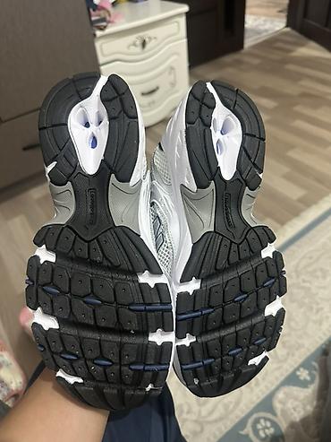 run: Мужские кроссовки, 39.5, New Balance, Новый, цвет - Белый — 5