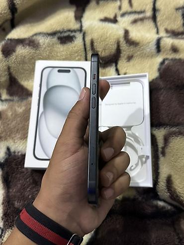 Apple iPhone: IPhone 15, 128 GB, Qara, Face ID — 6