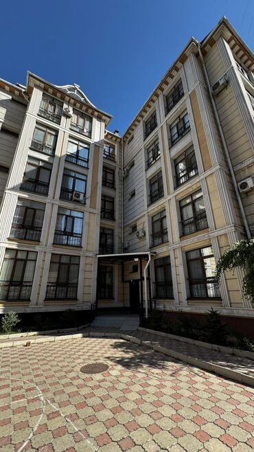 снять квартиру в нарыне: 1 бөлмө, 35 кв. м, Жеке план, 4 кабат, Евроремонт