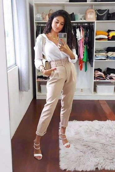 pantalone sa dubokim strukom: Normalan struk