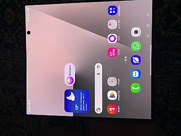 Мобильные телефоны: Samsung Galaxy Z Flip7, Б/у, 256 ГБ, цвет - Серебристый, 1 SIM — 9