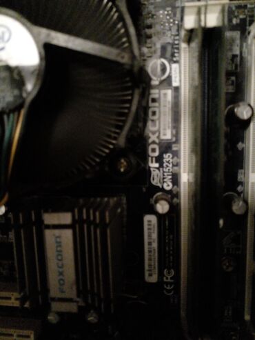 Masaüstü kompüterlər və iş stansiyaları: Masa üstü kompyuter OYQ DDR2 5 qb HDD 400 qb Prosessor İntel — 26