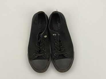 buty sportowe czarne: Trampki 35, stan - Dobry