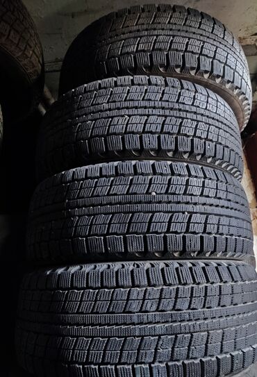 Шины: Шины 205 / 55 / R 16, Зима, Б/у, Комплект, Легковые, Китай, Maxxis