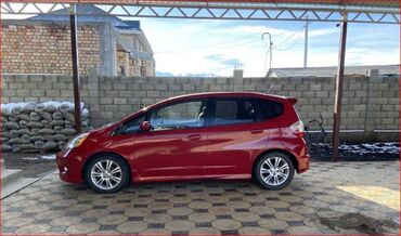 хонда сивик хежбек: Honda Fit: 2010 г., 1.5 л, Бензин