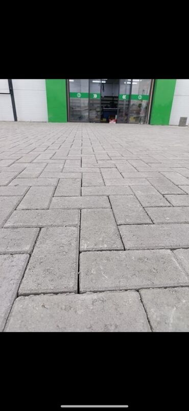 Брусчатка кирпич: Продаю все виды брусчатка вибро прессованные бордюр — 12