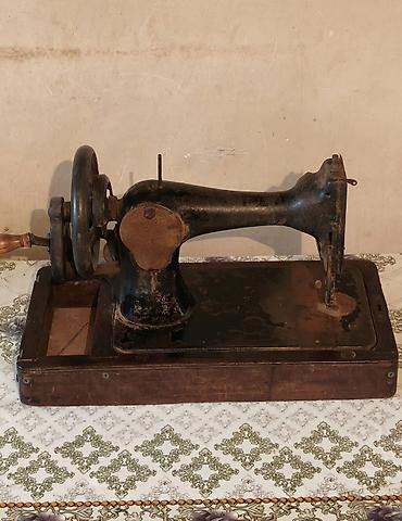 qədim pullar: Məhsul: Singer mexaniki tikiş maşını (antik model) ✅RAZILAŞMA YOLU — 2
