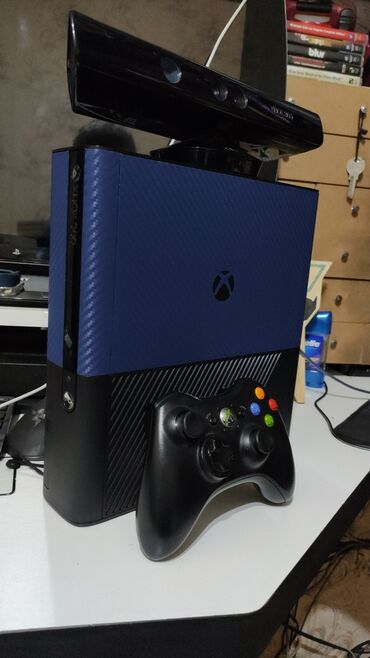 retro oyun konsolu: Məhsul: Xbox 360 E 250gb oyun konsolu + Kinect sensor + 1 eded