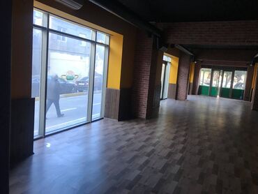 Digər kommersiya daşınmaz əmlakı: Nərimanov rayonu nərimanov metrosuna yaxın 1 mərtəbəli,sahəsi 120 kv/m — 4