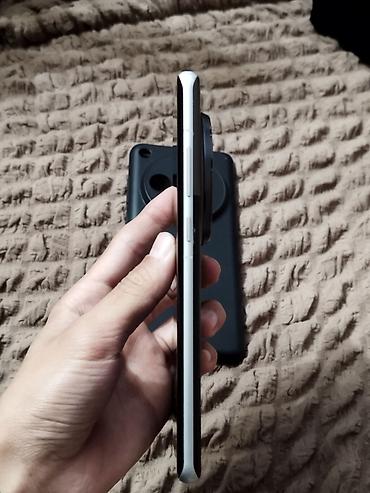 Мобильные телефоны: Oppo Find X7 Ultra, Б/у, 256 ГБ, цвет - Черный, 2 SIM — 4